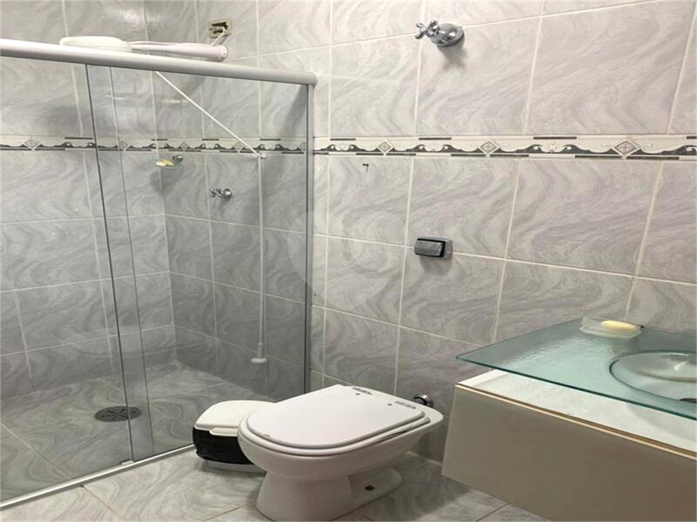 Sobrado à venda com 3 quartos, sendo 1 suíte, em Vila Nova Cachoeirinha, São Paulo, SP