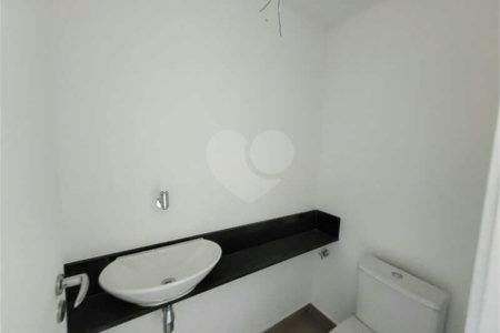 Apartamento à venda com 3 suítes em Água Branca, São Paulo, SP