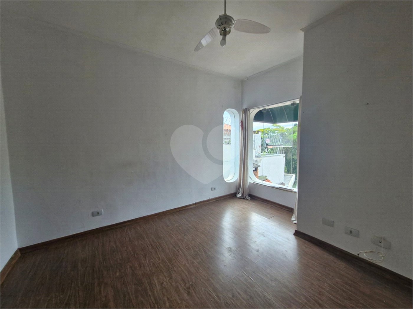 Casa à venda com 3 quartos, sendo 2 suítes, em Jardim Franca, São Paulo, SP