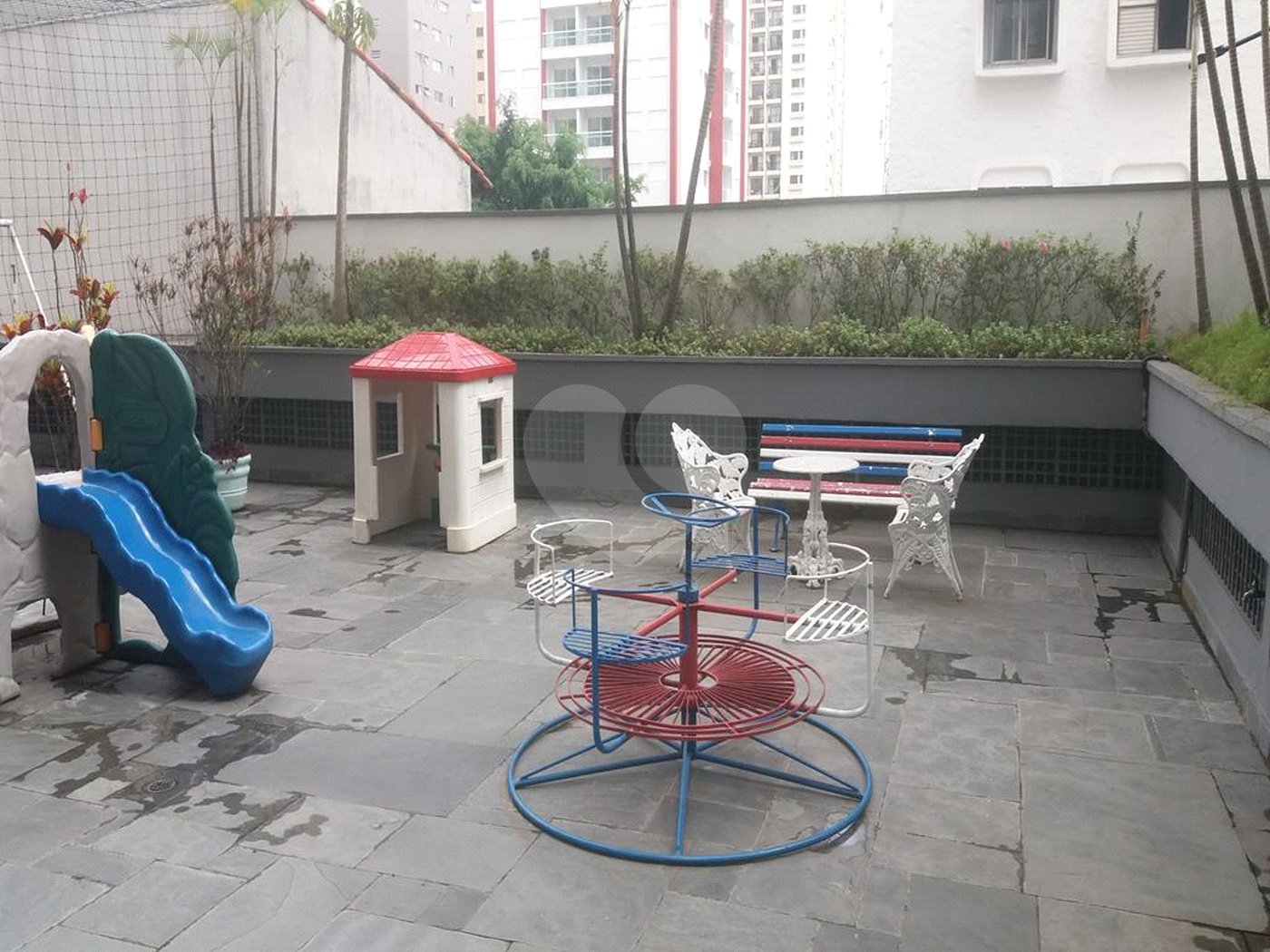 Apartamento à venda com 3 quartos, sendo 1 suíte, em Vila Olímpia, São Paulo, SP