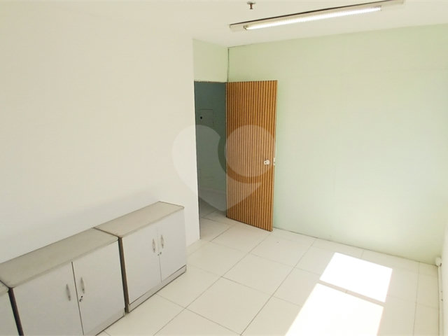 Sala à venda em Santana, São Paulo, SP