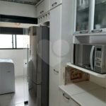 Apartamento à venda com 3 quartos, sendo 1 suíte, em Santo Amaro, São Paulo, SP