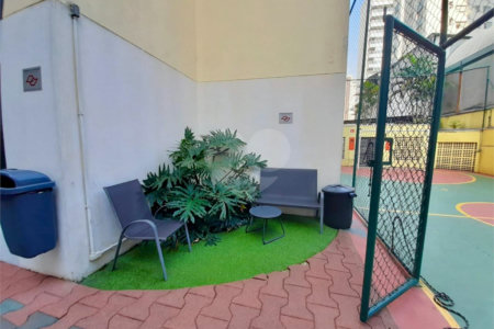 Apartamento para alugar com 3 quartos, sendo 1 suíte, em Vila Olímpia, São Paulo, SP