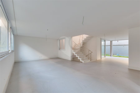 Casa à venda com 4 suítes no condomínio Vila Arese, São Paulo - SP