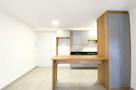 Apartamento à venda com 1 quarto em Vila Medeiros, São Paulo, SP