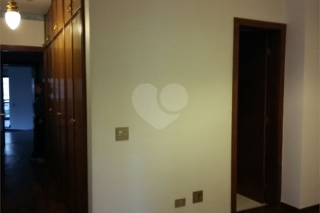 Apartamento à venda com 3 quartos, sendo 2 suítes, em Vila Suzana, São Paulo, SP