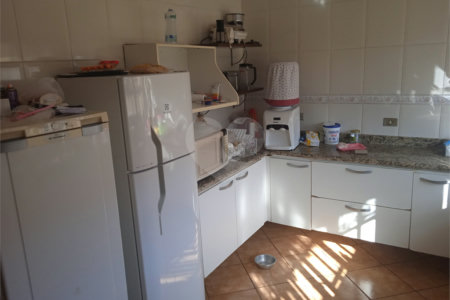 Casa à venda com 8 quartos, sendo 3 suítes, em Jardim Terceiro Centenário, Atibaia, SP