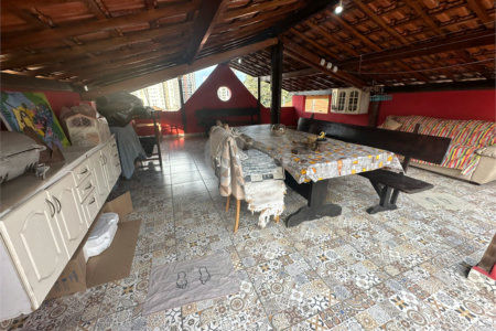 Casa à venda com 4 quartos em Chora Menino, São Paulo, SP