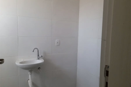 Sobrado à venda com 2 suítes em Vila Universitária, São Paulo, SP