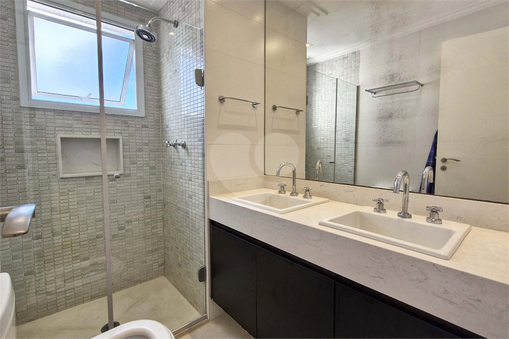 Apartamento à venda com 3 suítes em Brooklin, São Paulo, SP