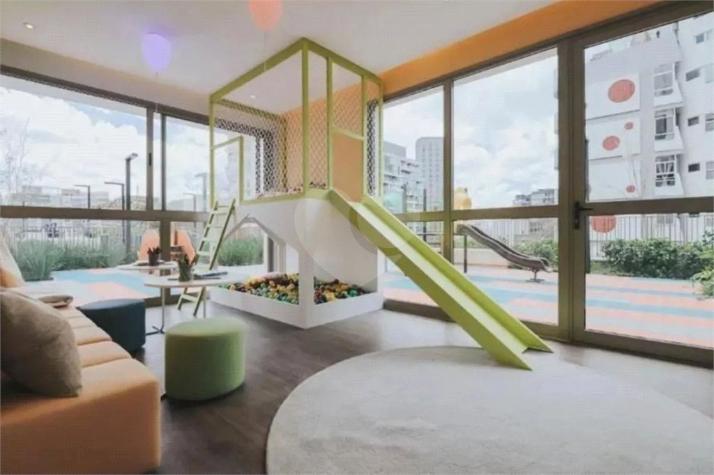 Apartamento à venda com 3 suítes em Sumarezinho, São Paulo, SP