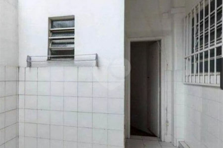 Apartamento térreo com 2 quartos a venda no Planalto Paulista.