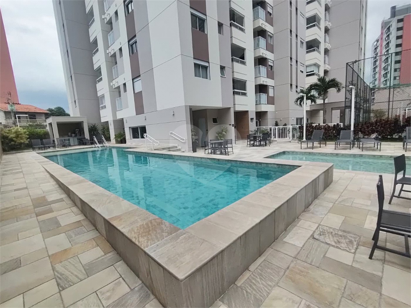 Apartamento à venda com 2 suítes em Vila Guiomar, Santo André, SP