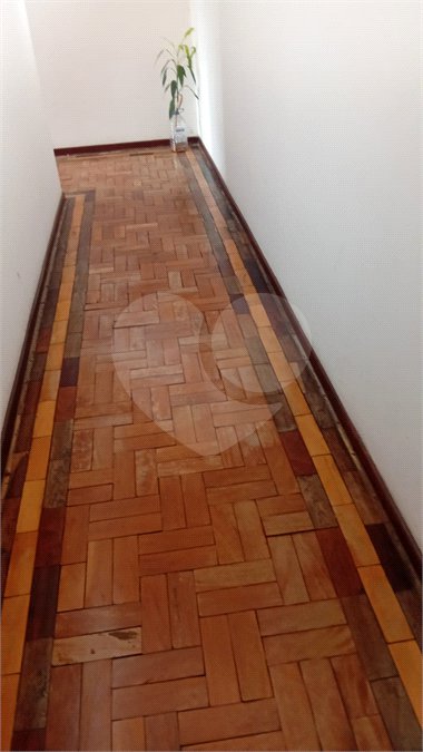 Casa à venda ou para alugar com 7 quartos, sendo 1 suíte,  em Vila Mogilar, Mogi das Cruzes, SP