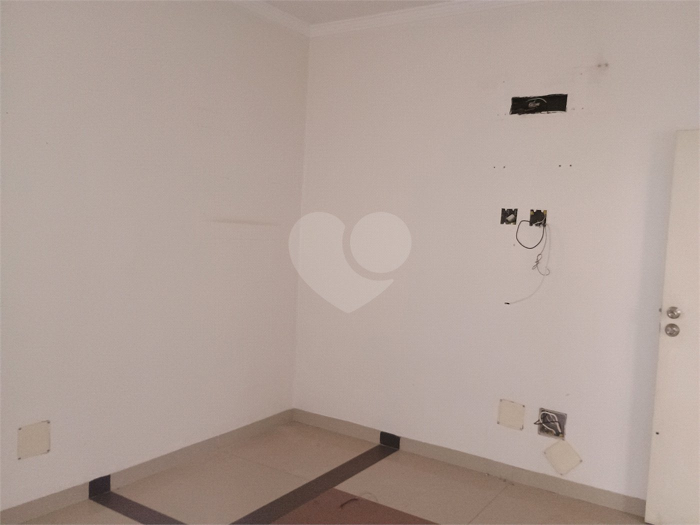 Casa para alugar com 1 quarto, sendo 2 suítes, no Centro, Ribeirão Preto, SP