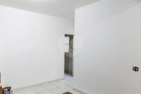 Casa Térrea à venda com 4 quartos, sendo 1 suíte, em Vila Gustavo, São Paulo, SP