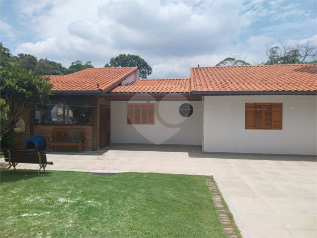 Casa à venda com 5 quartos no condomínio Parque Suiça, Caieiras - SP