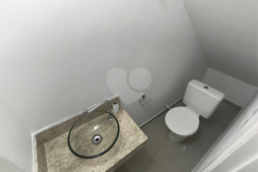 Casa à venda com 2 suítes no condomínio Murilo, São Paulo - SP