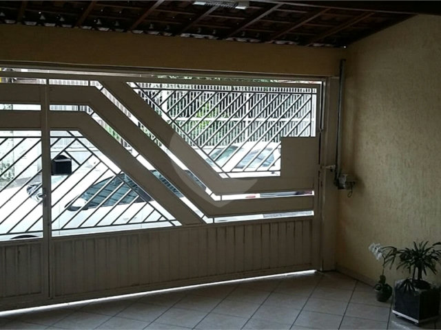 Sobrado à venda com 3 quartos, sendo 1 suíte,  em Vila Guilherme, São Paulo, SP