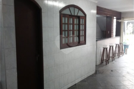 Sobrado à venda com 2 quartos, sendo 1 suíte, em Parque Boturussu, São Paulo, SP