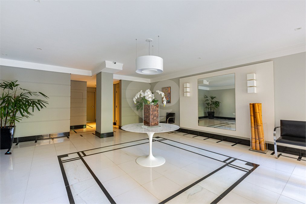 Apartamento para alugar com 2 quartos, sendo 1 suíte, em Cerqueira César, São Paulo, SP