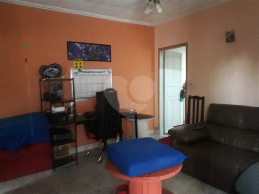 Casa à venda com 3 quartos em Jardim Peri Peri, São Paulo, SP