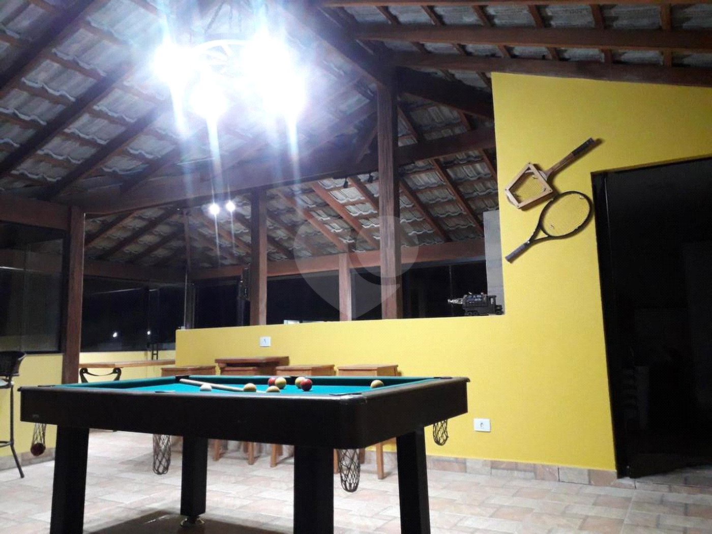 Casa à venda com 8 quartos, sendo 2 suítes,  em Jardim Estância Brasil, Atibaia, SP