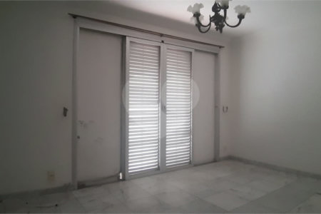 Apartamento à venda com 3 quartos, sendo 1 suíte, em Pinheiros, São Paulo, SP