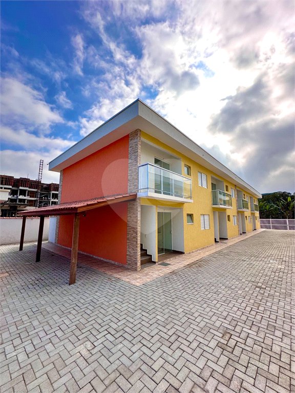 Apartamento à venda com 2 quartos em Boraceia, Bertioga, SP