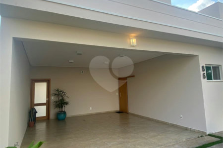 Casa à venda com 3 suítes no condomínio Residencial Central Parque, Salto - SP