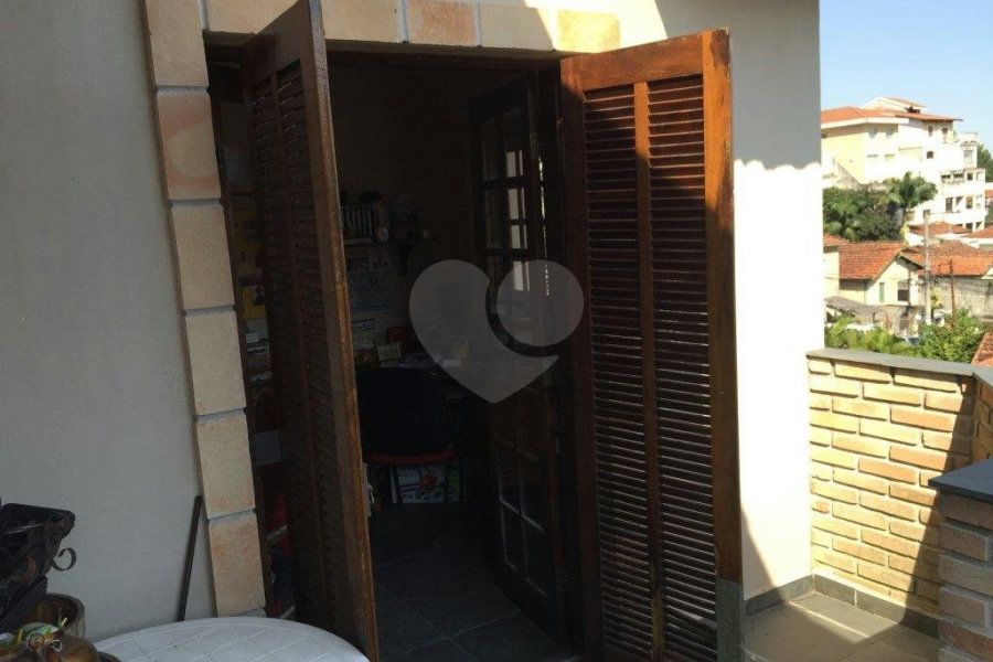 Sobrado à venda com 3 suítes em Vila Irmãos Arnoni, São Paulo, SP