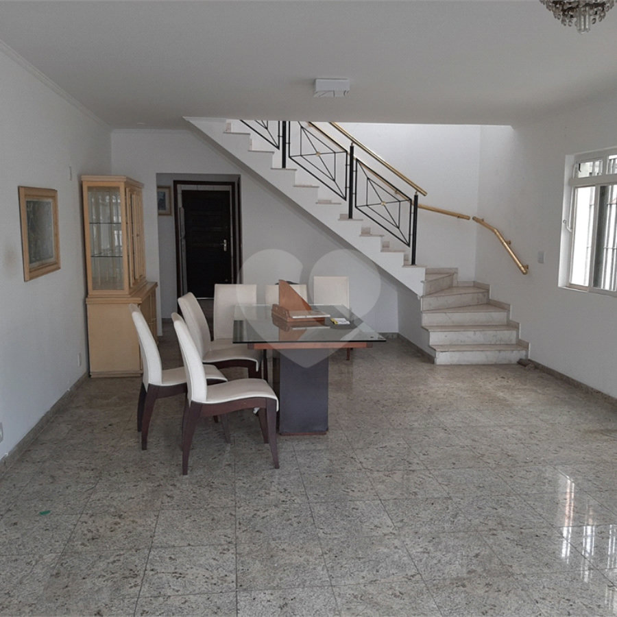 Sobrado à venda ou para alugar com 3 quartos, sendo 1 suíte, em Vila Paulista, São Paulo, SP