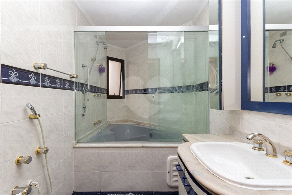 Apartamento à venda com 3 suítes em Santana, São Paulo, SP