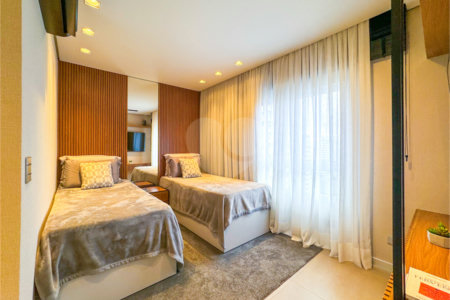 Apartamento à venda com 3 quartos, sendo 1 suíte, em Vila Suzana, São Paulo, SP