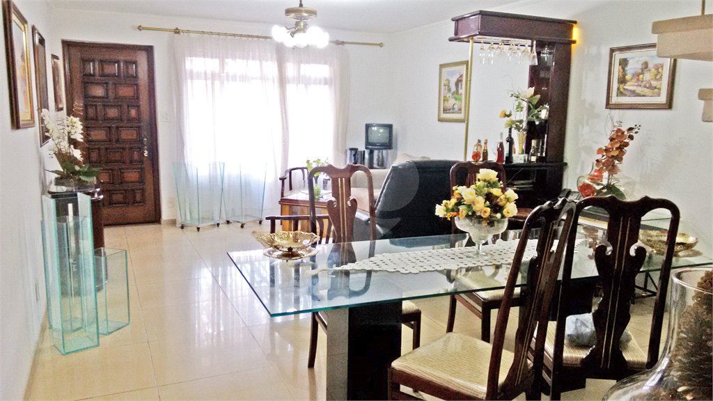 Casa de Vila à venda com 2 quartos em Granja Julieta, São Paulo, SP