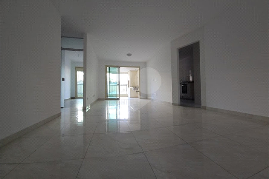 Apartamento à venda com 3 quartos, sendo 1 suíte, em Santana, São Paulo, SP