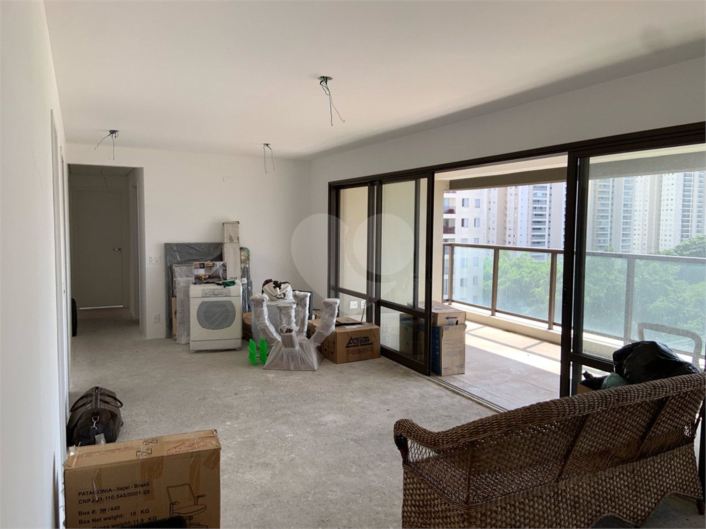Apartamento à venda com 3 suítes em Bela Aliança, São Paulo, SP