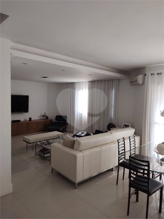 Duplex à venda com 3 suítes em Bosque da Saúde, São Paulo, SP