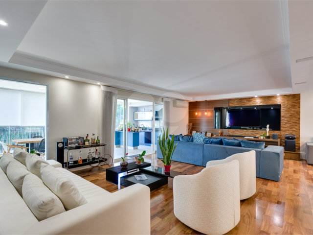 Apartamento à venda ou para alugar com 4 suítes em Alto da Boa Vista, São Paulo, SP