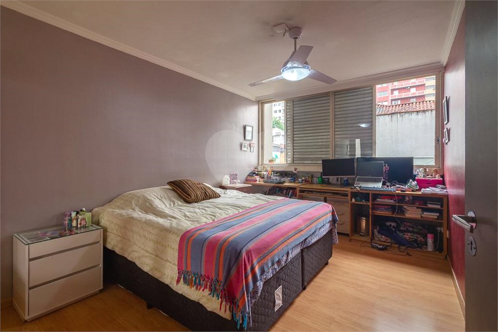 Apartamento à venda com 3 quartos, sendo 1 suíte, em Jardim Paulista, São Paulo, SP