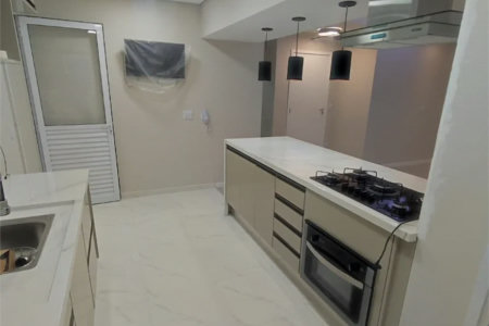 Apartamento à venda com 3 quartos, sendo 2 suítes,  em Jardim Arpoador, São Paulo, SP