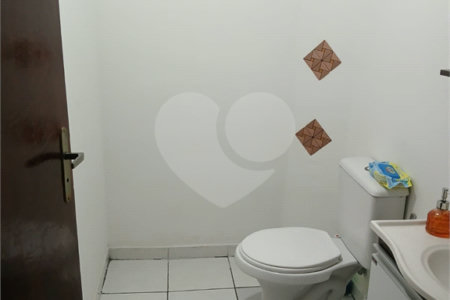 Casa à venda com 2 quartos no condomínio Residencial Armênia, Ferraz de Vasconcelos - SP