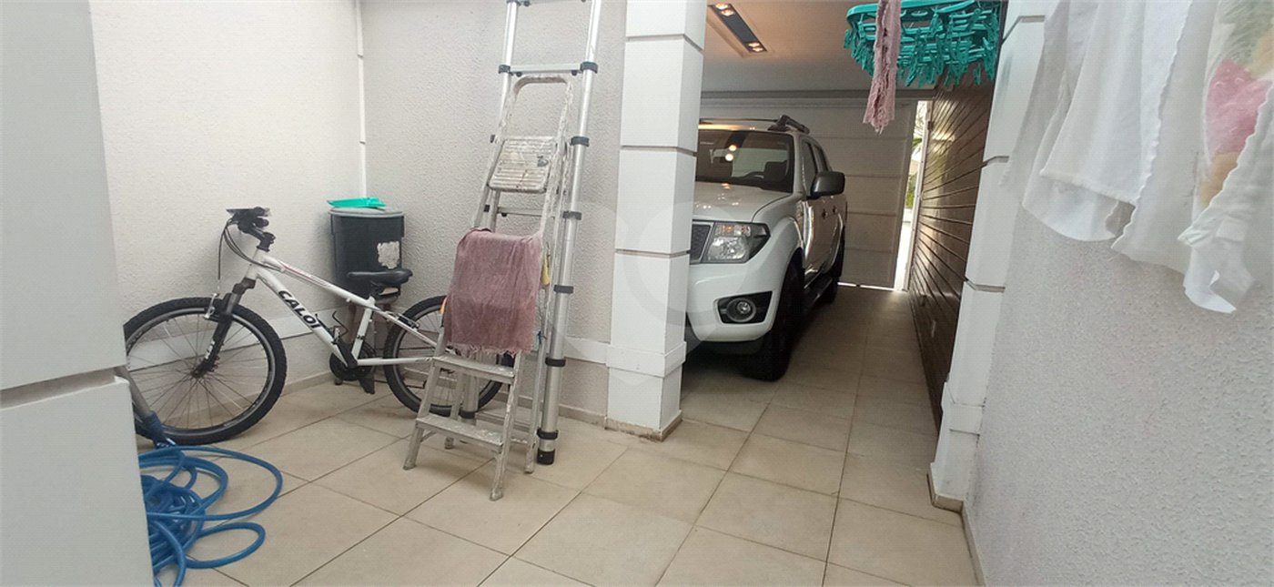 Casa à venda com 3 quartos no condomínio Granja Deolinda, Sorocaba - SP