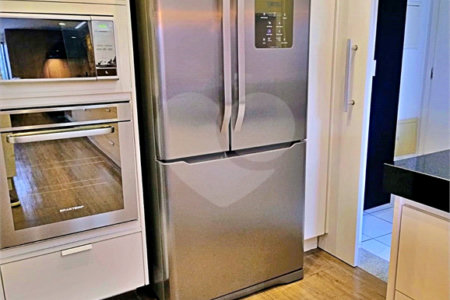 Apartamento à venda com 3 quartos, sendo 2 suítes, em Vila Andrade, São Paulo, SP