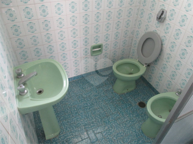 Sobrado à venda com 3 quartos em Horto, São Paulo, SP