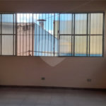 Casa de Vila à venda com 3 quartos, sendo 1 suíte, em Pari, São Paulo, SP