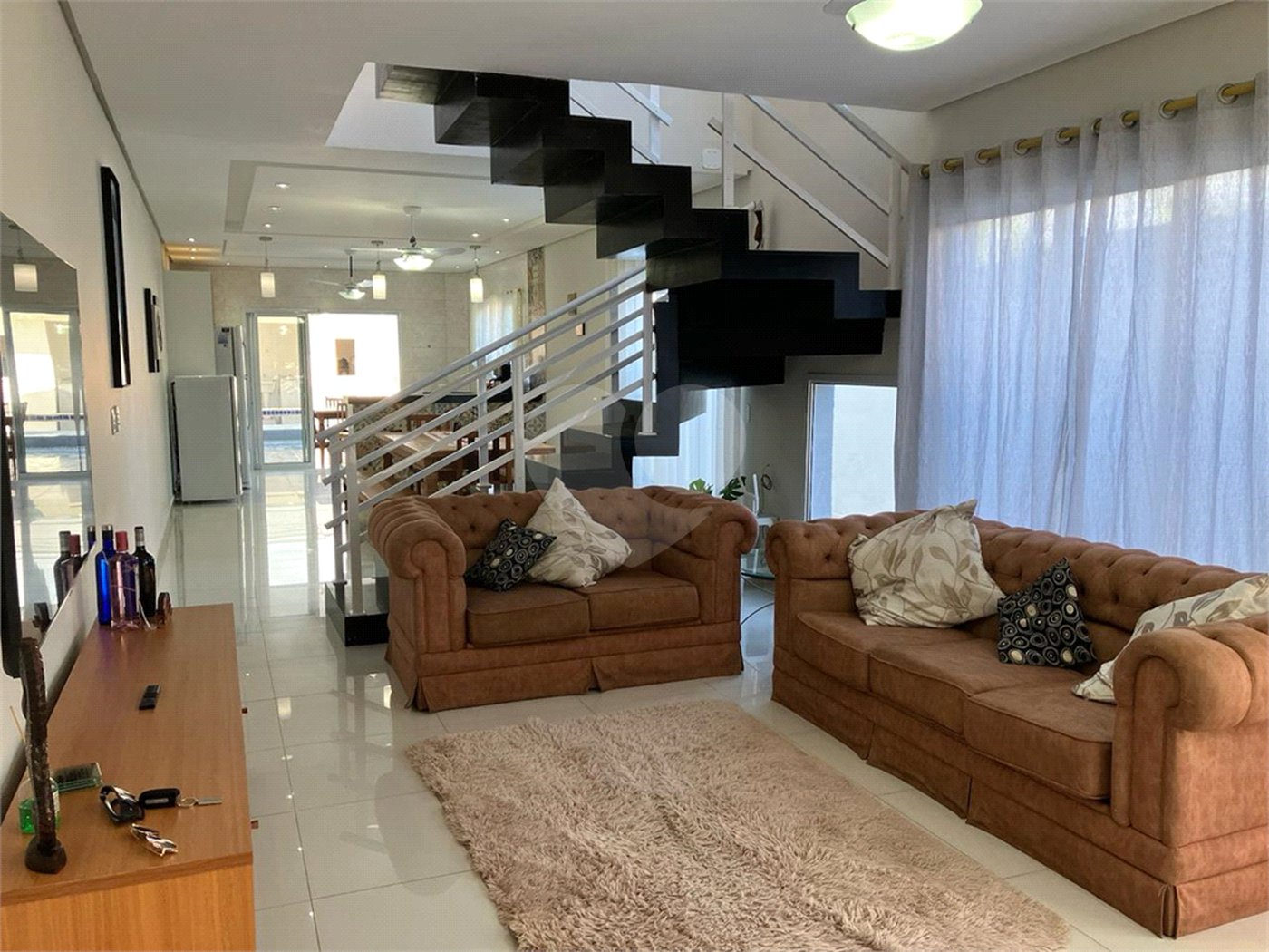 Casa à venda com 4 quartos, sendo 2 suítes,  no condomínio Morada da Praia, Bertioga - SP