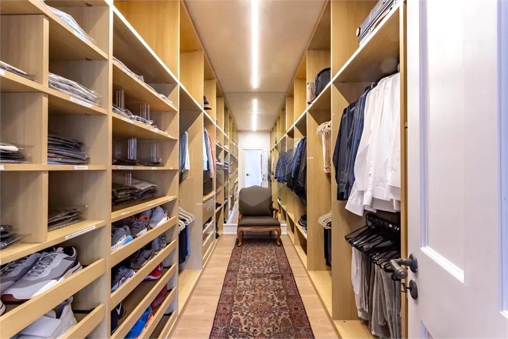 Casa à venda com 4 suítes no condomínio Ville D´asolo, São Paulo - SP