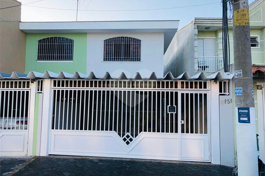 Sobrado à venda com 4 quartos em Parque Edu Chaves, São Paulo, SP