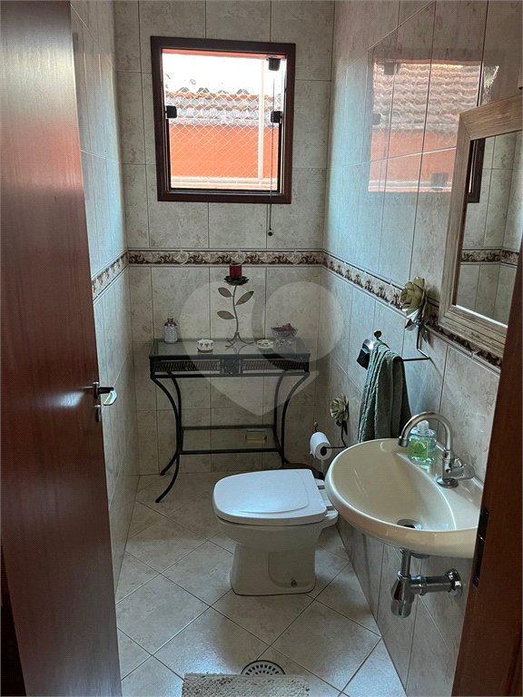 Sobrado à venda com 4 quartos, sendo 1 suíte,  em Jardim do Colégio (zona Norte), São Paulo, SP